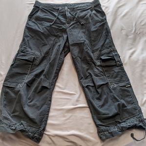 Cargo capris